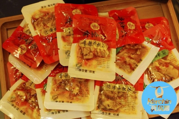 香辣、烧烤、剁椒牛板筋500克里小包装-科尔沁休闲食品 香辣、烧烤、剁椒牛板筋500克里小包装-科尔沁休闲食品
